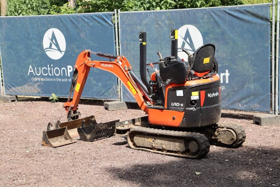 Mini excavator Kubota U10-5 Diesel U10-5 1 image 3