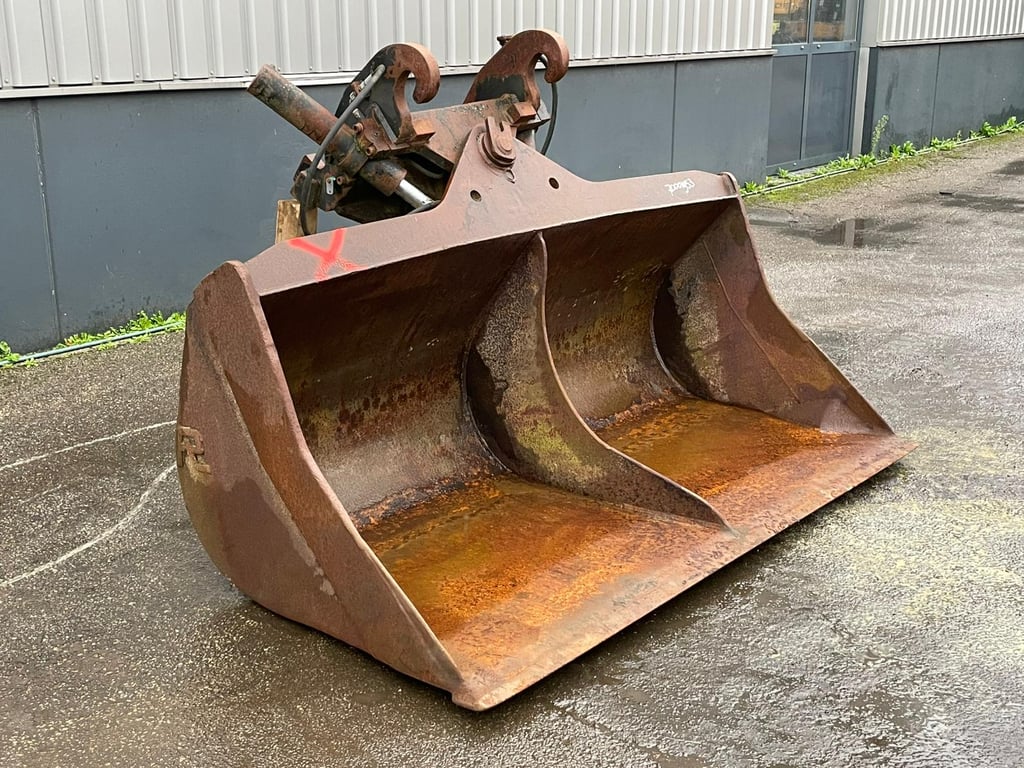 tilting bucket CW-40 70001953 Tilting bucket CW-40 1 image 8