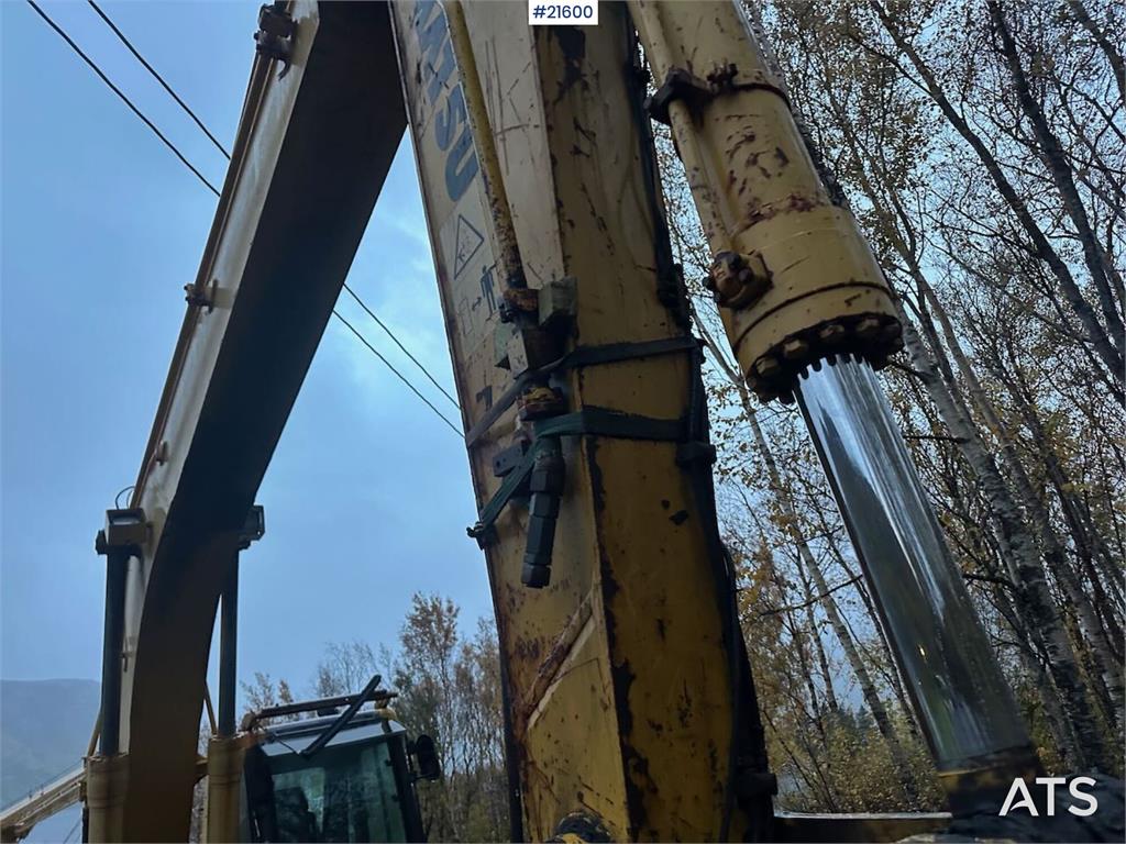Komatsu PC240LC excavator. WATCH VIDEO. 2000 21600 PC240LC excavator. WATCH VIDEO. 2000 1 Crawler Excavators image 10