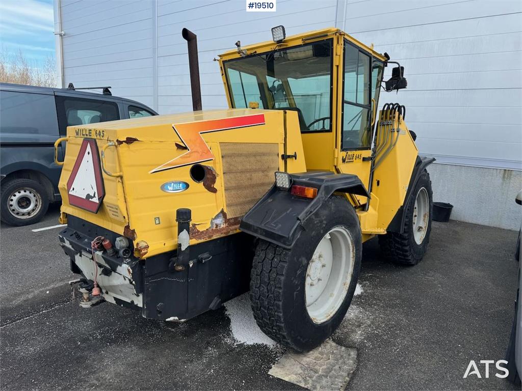 Wille 645 Wheel loader w/ bucket 19510 Wille 645 Wheel loader w/ bucket 1 Wheel Loaders image 6