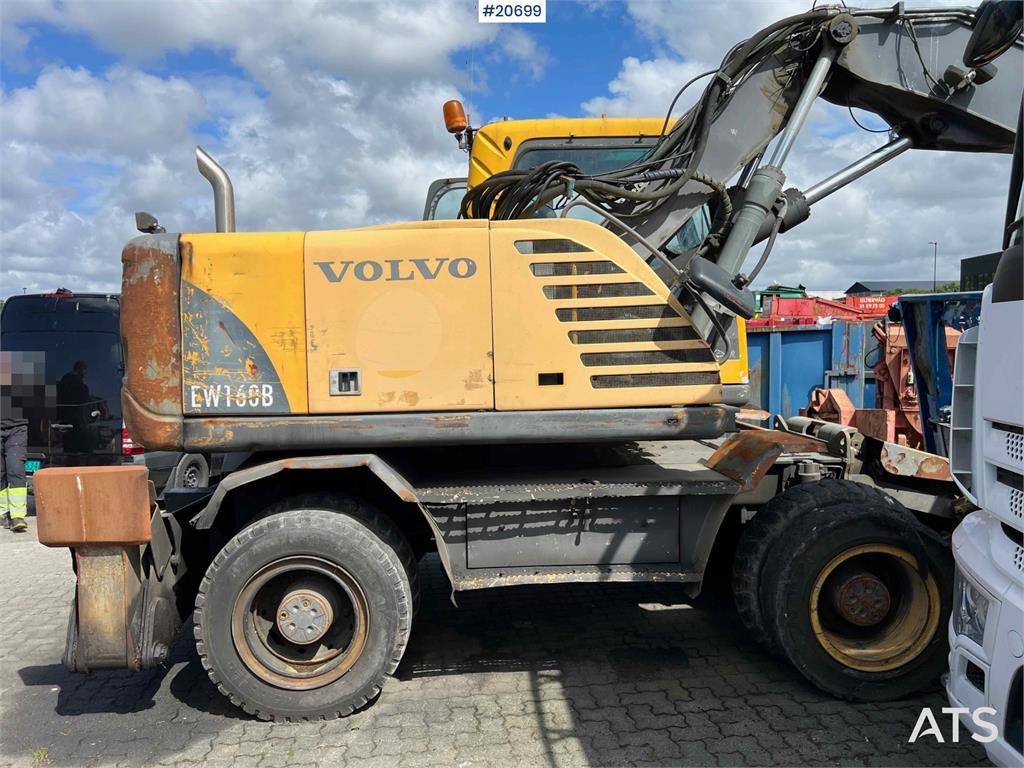 Volvo EW160B wheeled machine w/ support leg and shear 2004 20699 EW160B wheeled machine w/ support leg and shear 2004 1 Cr...