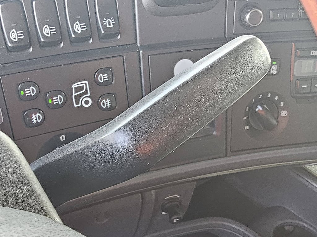 Heavy machinery product image - Image 13 of 15