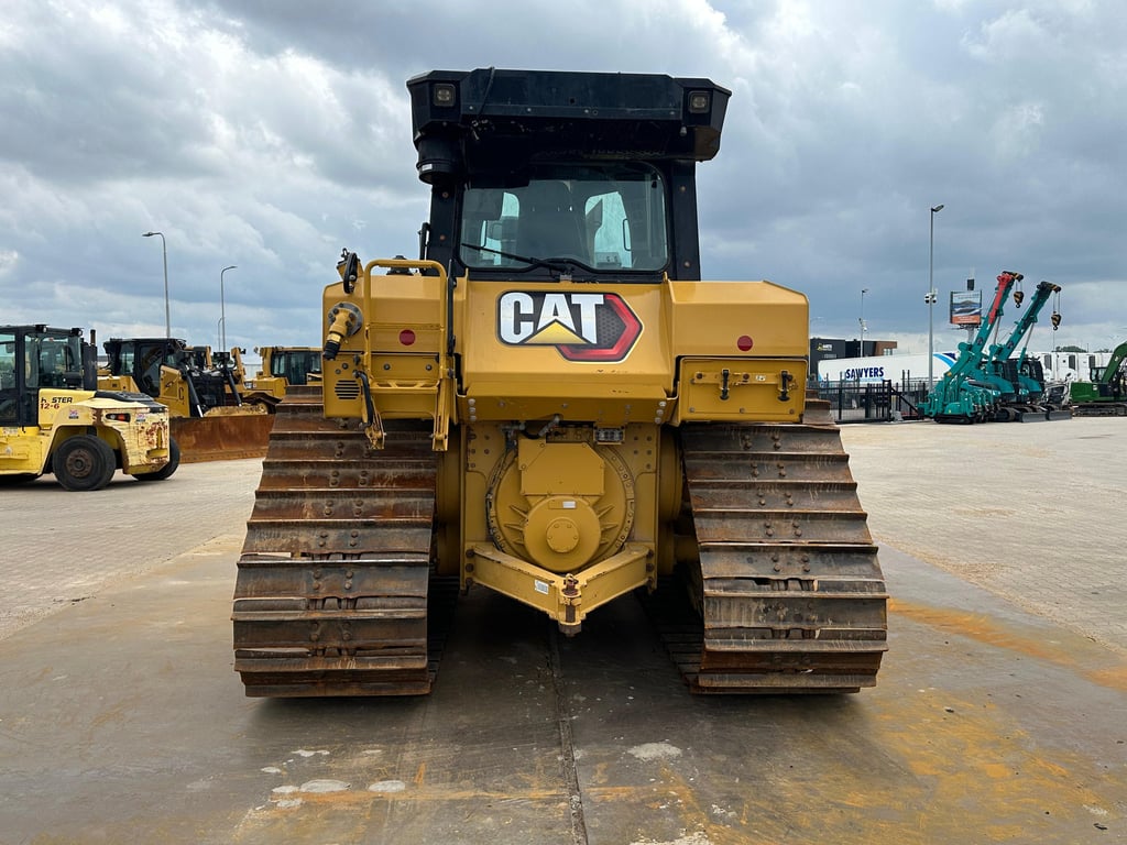 Caterpillar D6 LGP 2019 00033395 D6 LGP 2019 1 image 4