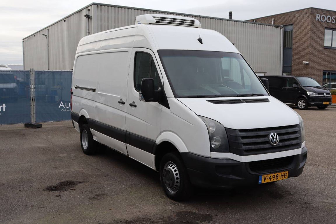 Refrigerated van Volkswagen Crafter Diesel 2012 2012 Volkswagen Crafter 2012 1 image 7