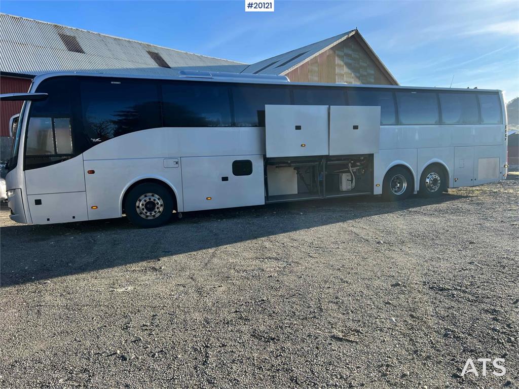 Volvo 9700 B11R Touring bus with seating for 13+1 and sl 2015 20121 9700 B11R Touring bus with seating for 13+1 and sl 201...
