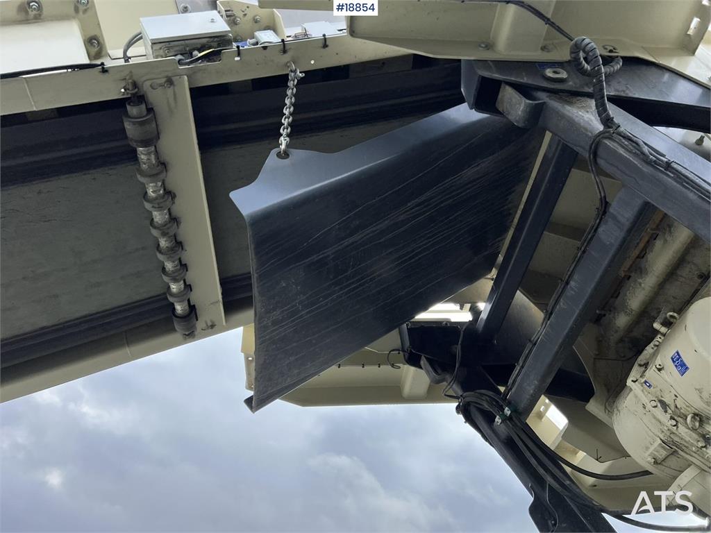 Metso LokoTrack LT 220GP Crusher 2022 18854 LokoTrack LT 220GP Crusher 2022 1 image 12