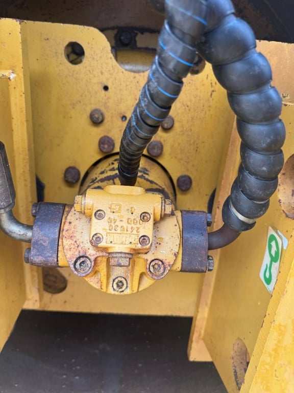CAT CP 76 2011 5427 CAT 76 2011 1 image 14