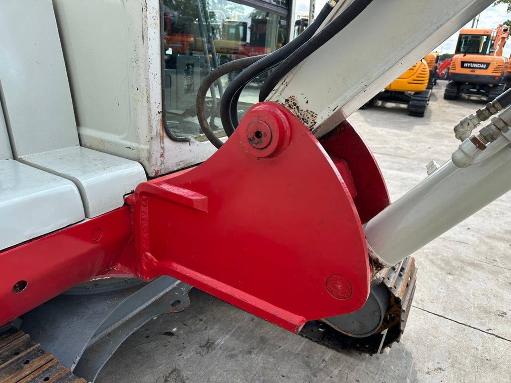 Crawler excavator Takuechi TB150C Diesel 2010 2010 TB150C 2010 1 Crawler Excavators image 9