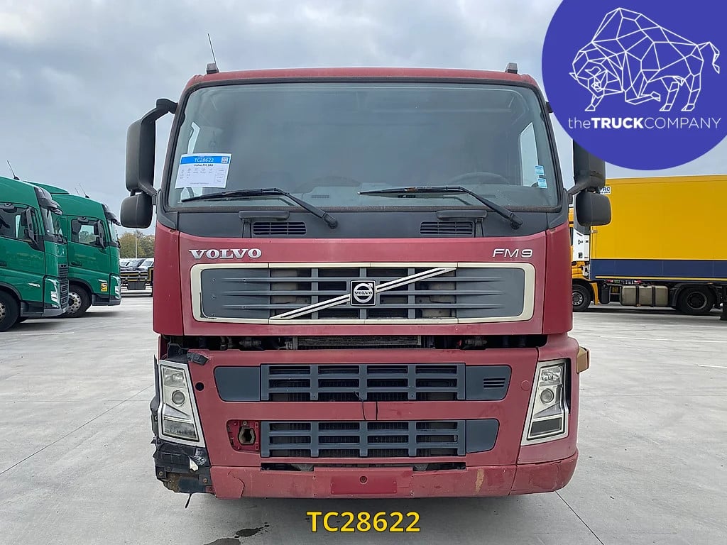 Volvo FM 380 2003 TC28622 FM 380 2003 1 image 9