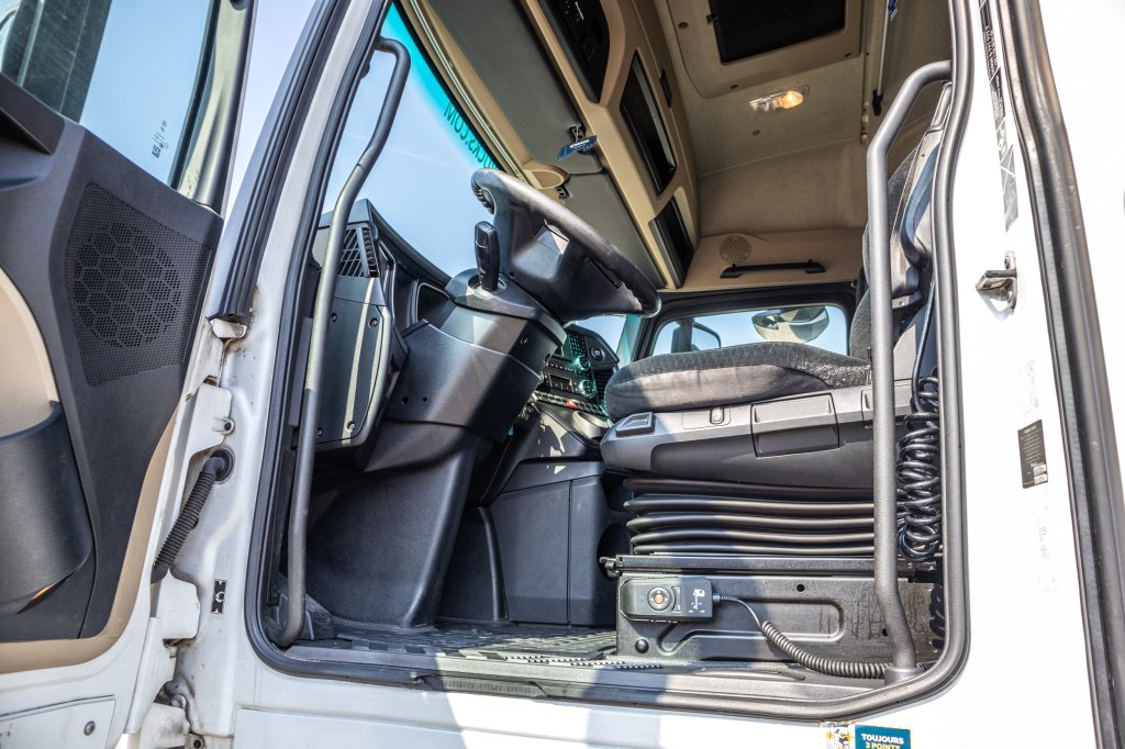 MERCEDES ACTROS 1845 LS 2016 E59991 ACTROS 1845 LS 2016 1 image 8