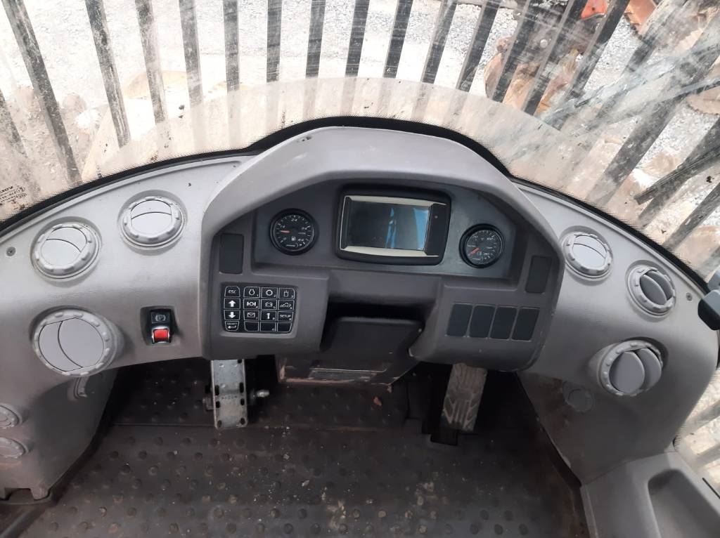 Vandel 550-4 ( VOLVO L350H ) 2018 Vandel 550-4 ( VOLVO L350H ) 2018 1 image 9