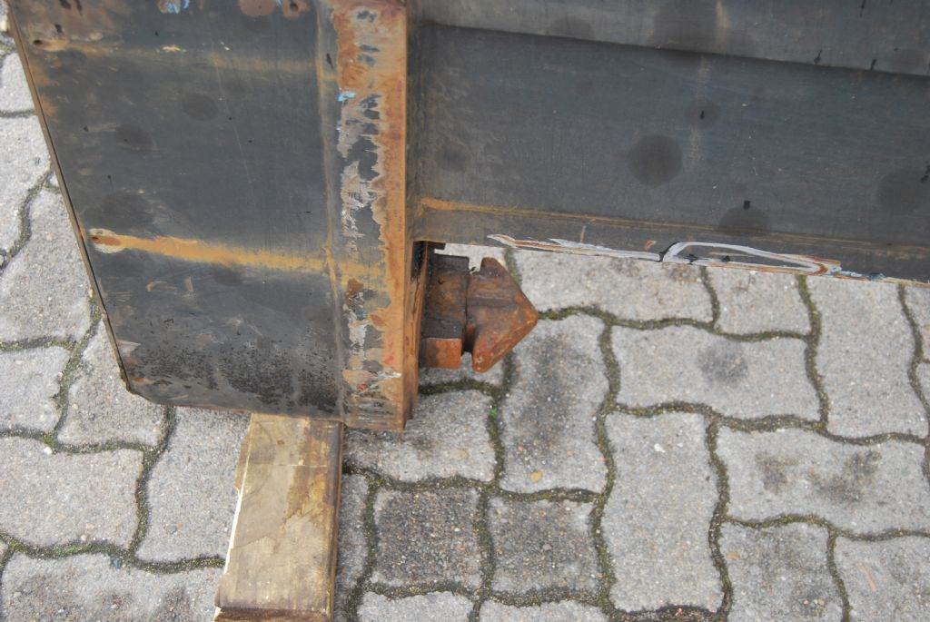 Heavy machinery product image - Image 7 of 20