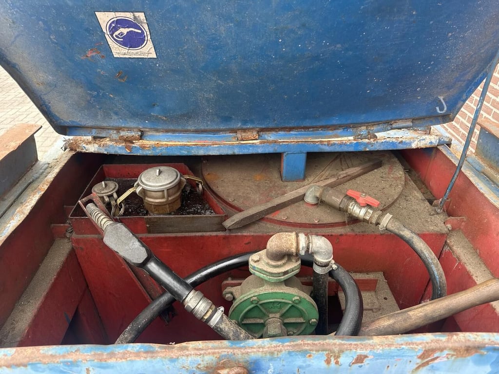 IBC 1500 liter 12450 IBC 1500 liter 1 image 4