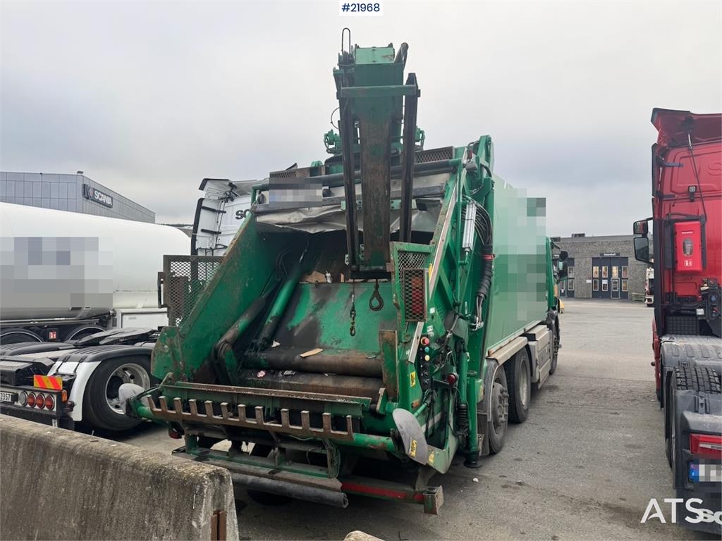 Scania P340 LPG 6x2 Refuse truck w/ Crane. 2015 21968 P340 LPG 6x2 Refuse truck w/ Crane. 2015 1 image 20