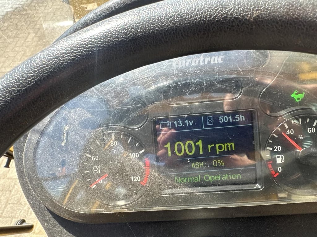 Eurotrac W13 CF 2020 12206 Eurotrac W13 CF 2020 1 image 8