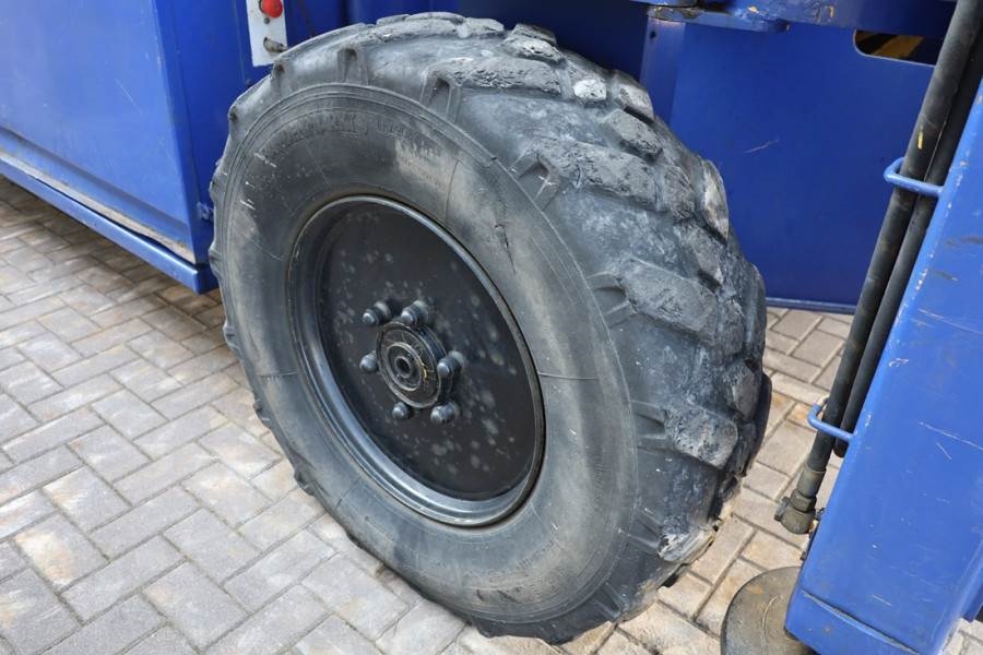 Liftlux SL245-25D 4WD Diesel, 4x4 Drive, 26.5m Working Hei 2003 LIFTLUX - SL245-25D 4WD - 50004 Liftlux SL245-25D 4WD Dies...