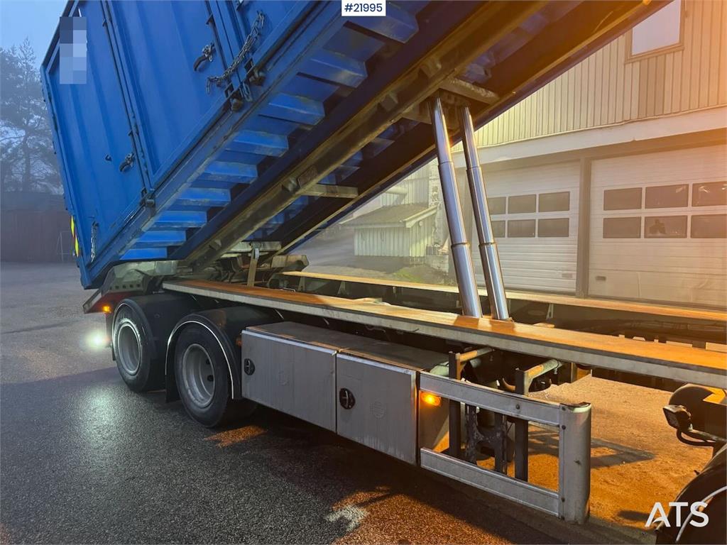 Istrail hook trailer with tipper 2017 21995 Istrail hook trailer with tipper 2017 1 image 15