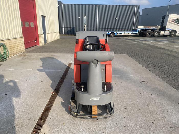 Hako Hakomatic B750R, Schrobmachine 2009 Hako Hakomatic B750R, Schrobmachine 2009 1 image 2