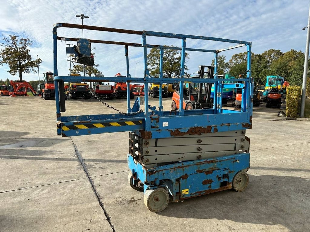 Scissor lift Genie GS-1930 Electric 7.85m 2015 2015 GS-1930 2015 1 Scissor Lifts image 14