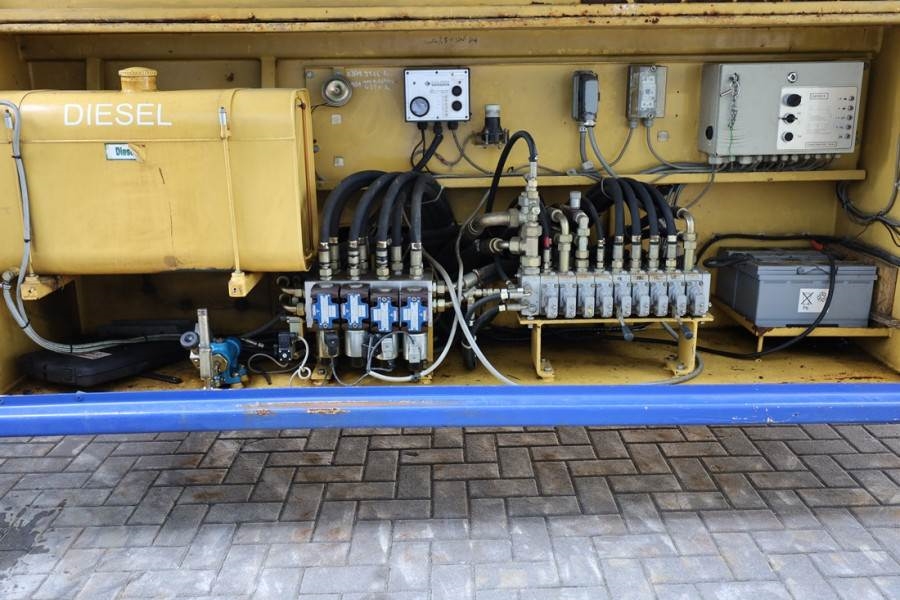 Liftlux SL245-25D 4WD Diesel, 4x4 Drive, 26.5m Working Hei 2003 LIFTLUX - SL245-25D 4WD - 50004 Liftlux SL245-25D 4WD Dies...