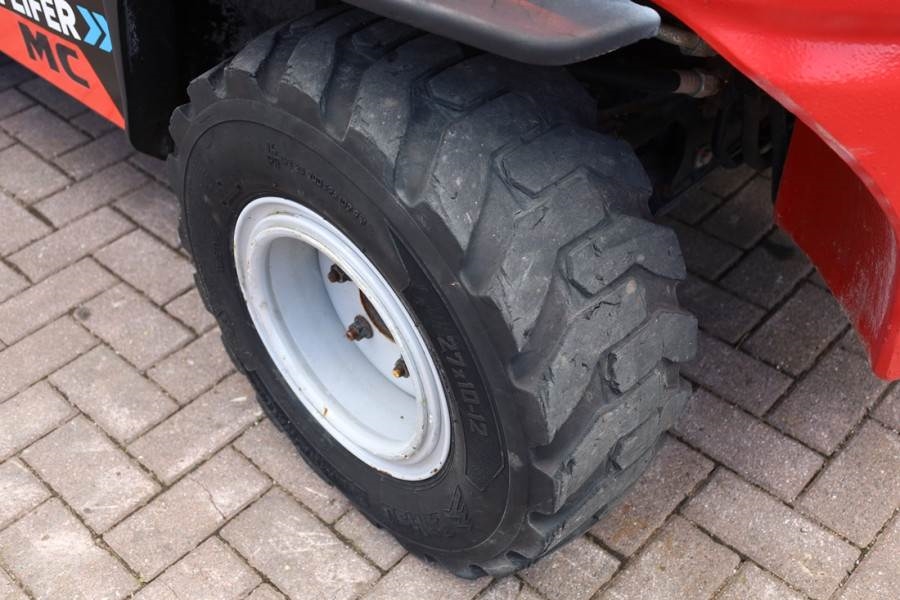 Manitou MC30-4 Valid Inspection, *Guarantee, Diesel, 4x4 D 2020 MANITOU - MC30-4 - 63588 MC30-4 Valid Inspection, *Guarant...