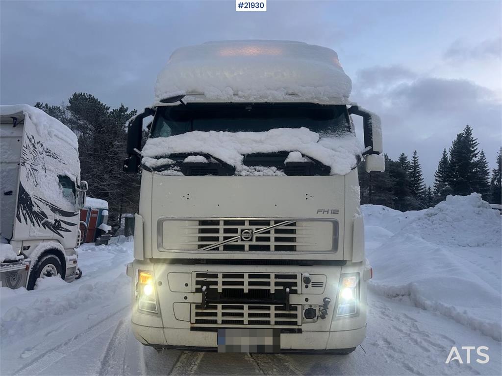 Volvo FH12 snow-plow equipped hook truck with flatbed – 2005 21930 FH12 snow-plow equipped hook truck with flatbed – 2005 ...