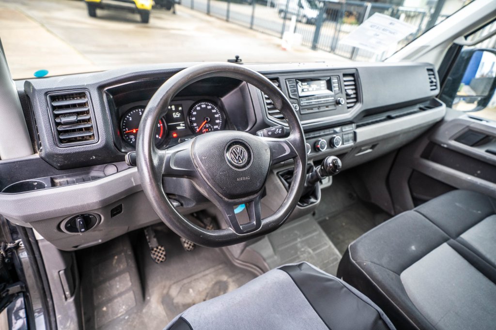 VW CRAFTER 2.0 TDI - 70 536 KM 2018 E65153 Volkswagen Crafter 2.0 TDI - 70 536 KM 2018 1 image 12