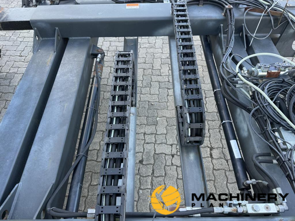 Kaup 10-20´ Variable Spreader 2013 DIV1359 Kaup 10-20´ Variable Spreader 2013 1 image 9