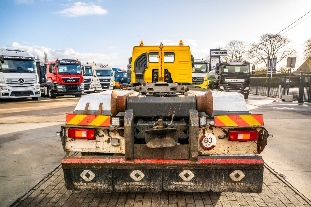 VOLVO FM400-6x2-E5 + VDL 20 T. 2009 E64685 FM400-6x2-E5 + VDL 20 T. 2009 1 image 11