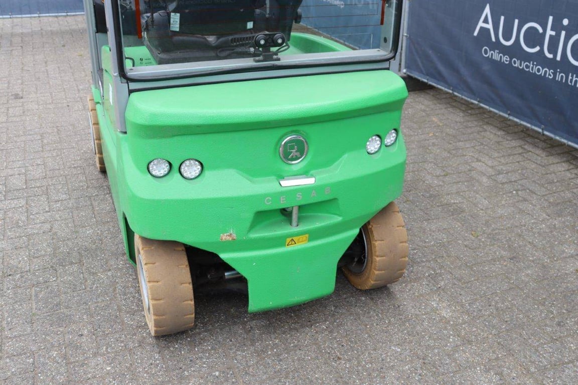 CESAB B420 Electric Forklift 2000kg 2017 2017 Cesab B420 2017 1 Forklift image 14