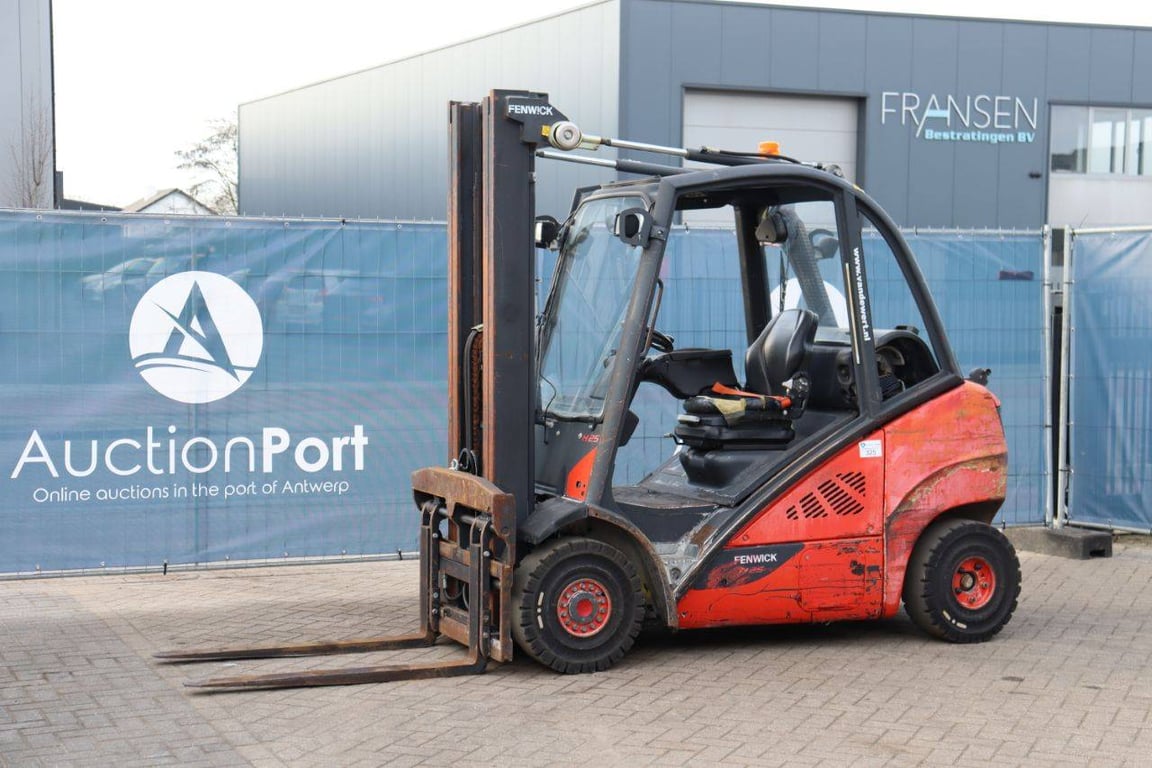 Forklift Fenwick-Linde H25T-02 LPG 2500kg 2013 2013 Fenwick-Linde H25T-02 2013 1 Forklift image 10