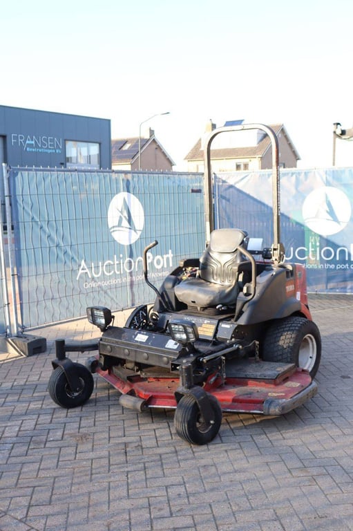 Toro GROUNDSMASTER 7210 Diesel Riding Mower 2019 2019 GROUNDSMASTER 7210 2019 1 image 9