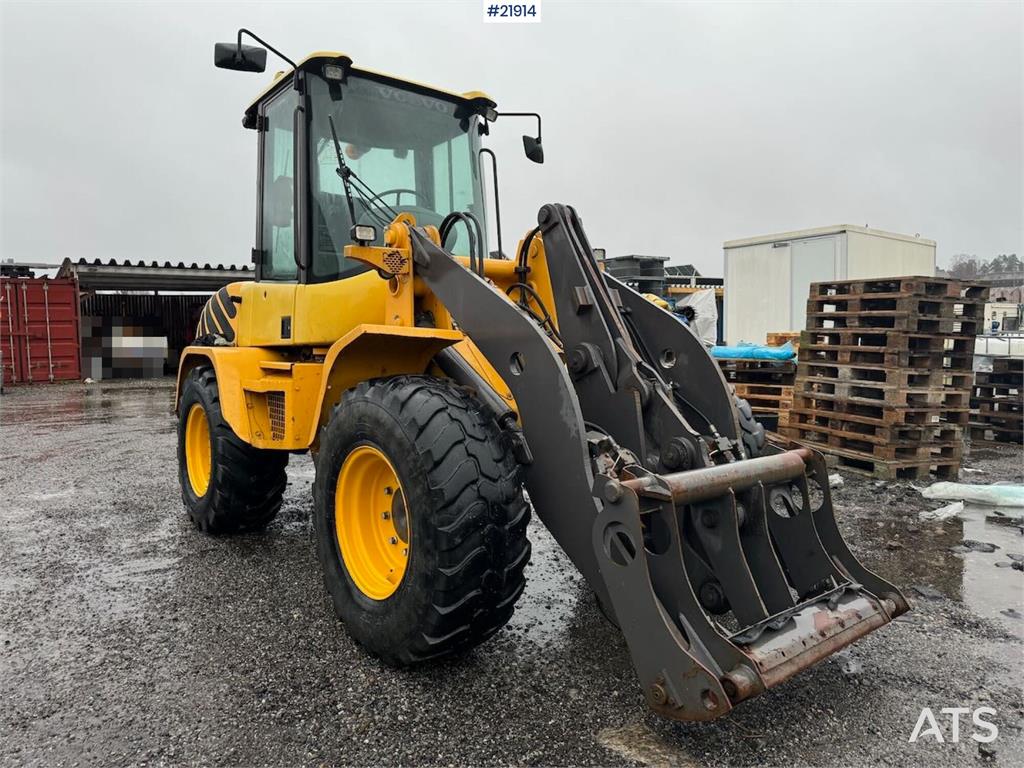Volvo L35B Wheel Loader 2004 21914 L35B Wheel Loader 2004 1 Wheel Loaders image 26