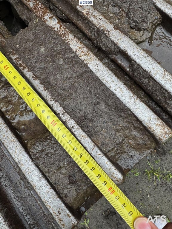 Hitachi ZX210LC w/ new certification. Only 2600 hours! 2015 21350 ZX210LC w/ new certification. Only 2600 hours! 2015 1 Cr...