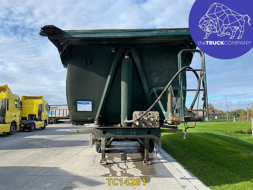 MOL Tipper 2016 TC14281 MOL 2016 1 Tipper trucks image 4