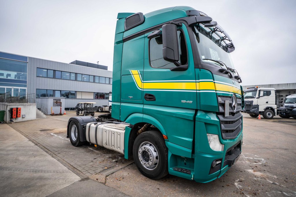 MERCEDES ACTROS 1845 LS 2015 E63481 ACTROS 1845 LS 2015 1 image 2