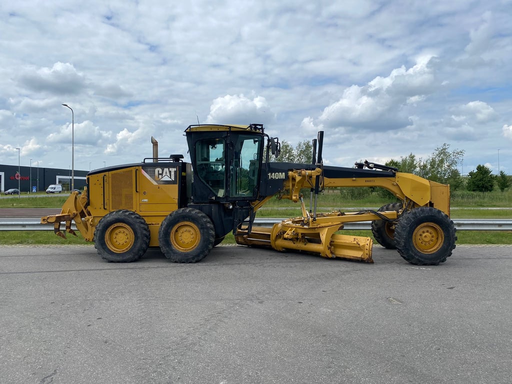 Caterpillar 140M Ripper + Pushblock 2008 00031069 140M Ripper + Pushblock 2008 1 image 5