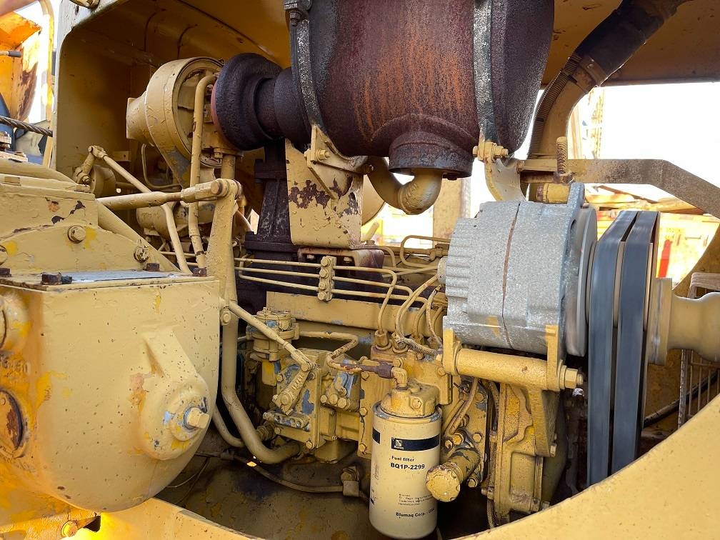 CAT 572 G 1976 3885 572 G 1976 1 image 8