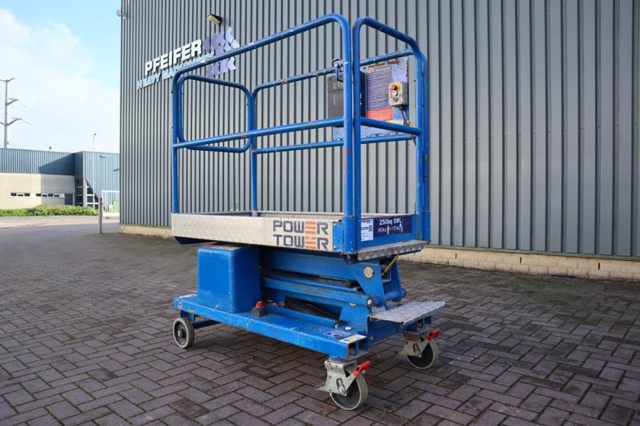 JLG Power Tower Electric, 5.10m Working Height, 250kg 2017 JLG - Power Tower - 62359 Power Tower Electric, 5.10m Working H...