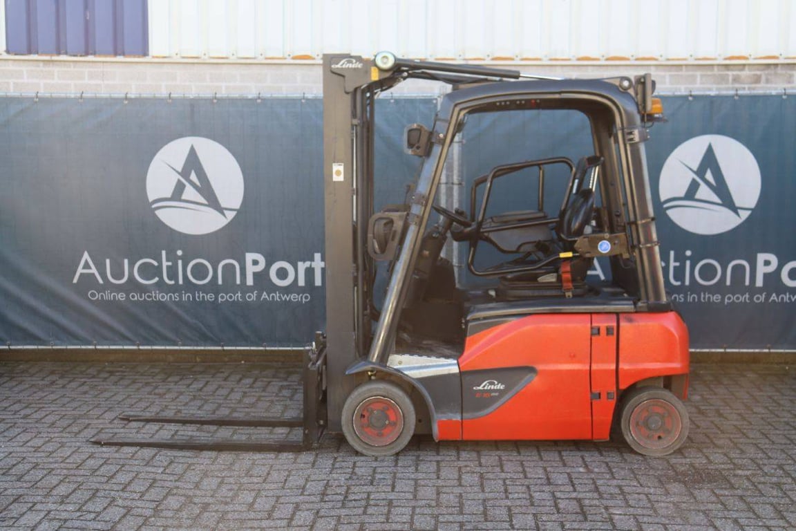 Forklift Linde E16P-02 Electric 1600kg 2018 2018 E16P-02 2018 1 Forklift image 2