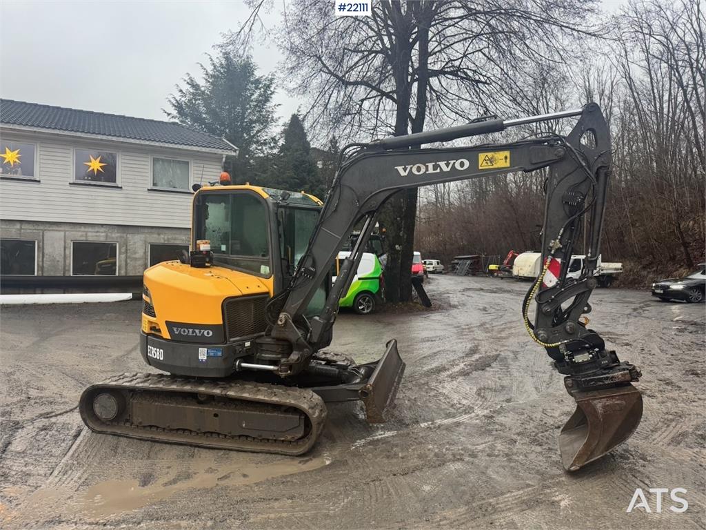 Volvo ECR58D with rototilt and 2 buckets. 3,100 hours. 2017 22111 ECR58D with rototilt and 2 buckets. 3,100 hours. 2017 1 ...