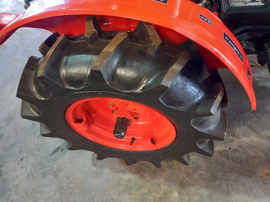 Mini tractor Kubota B6000 Diesel 12hp Refit New B6000 0 image 7