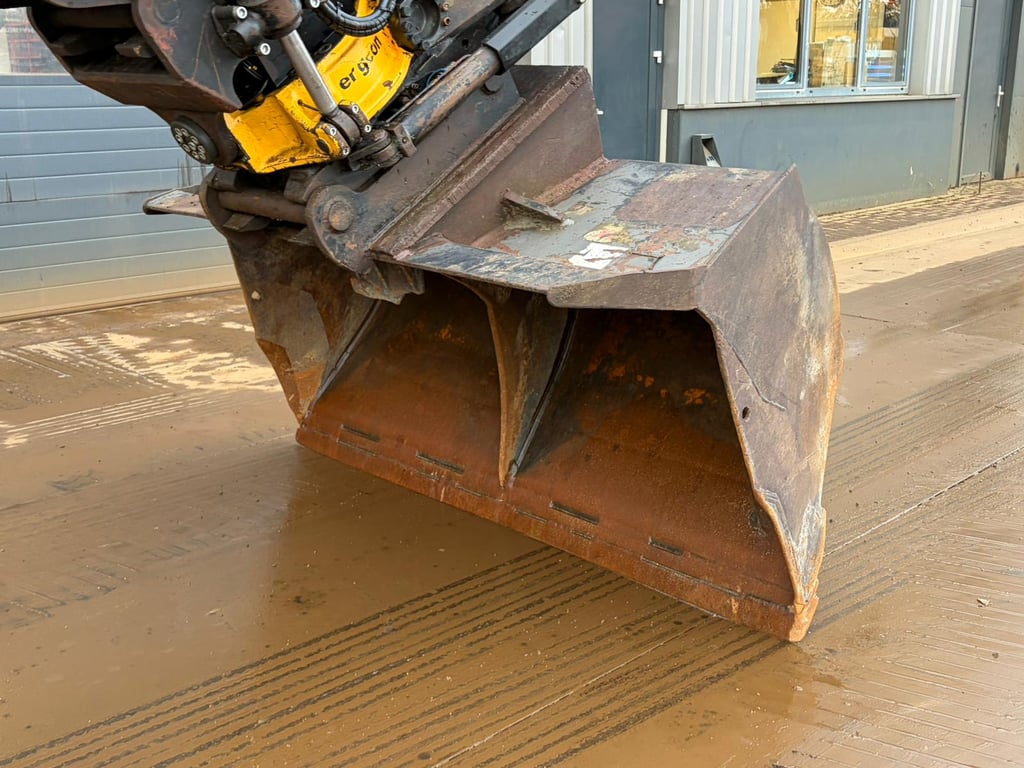 Komatsu PC240LC-10 2014 00033878 PC240LC-10 2014 1 image 14