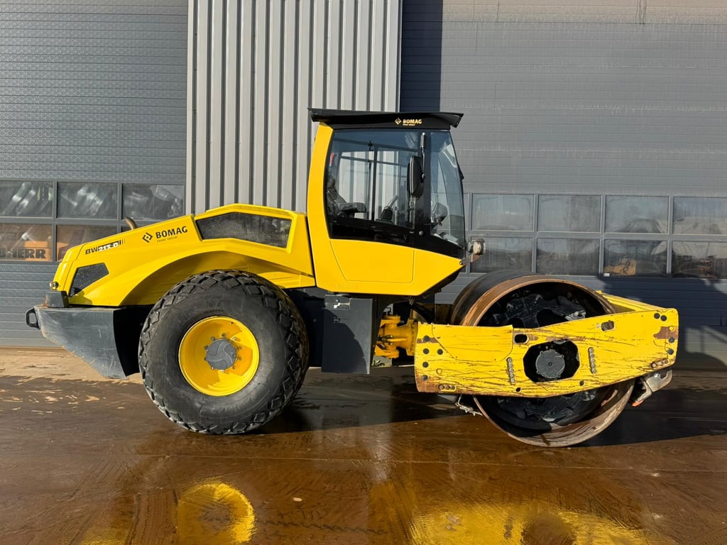 Bomag BW213D-5 2017 00033757 BW213D-5 2017 1 image 6