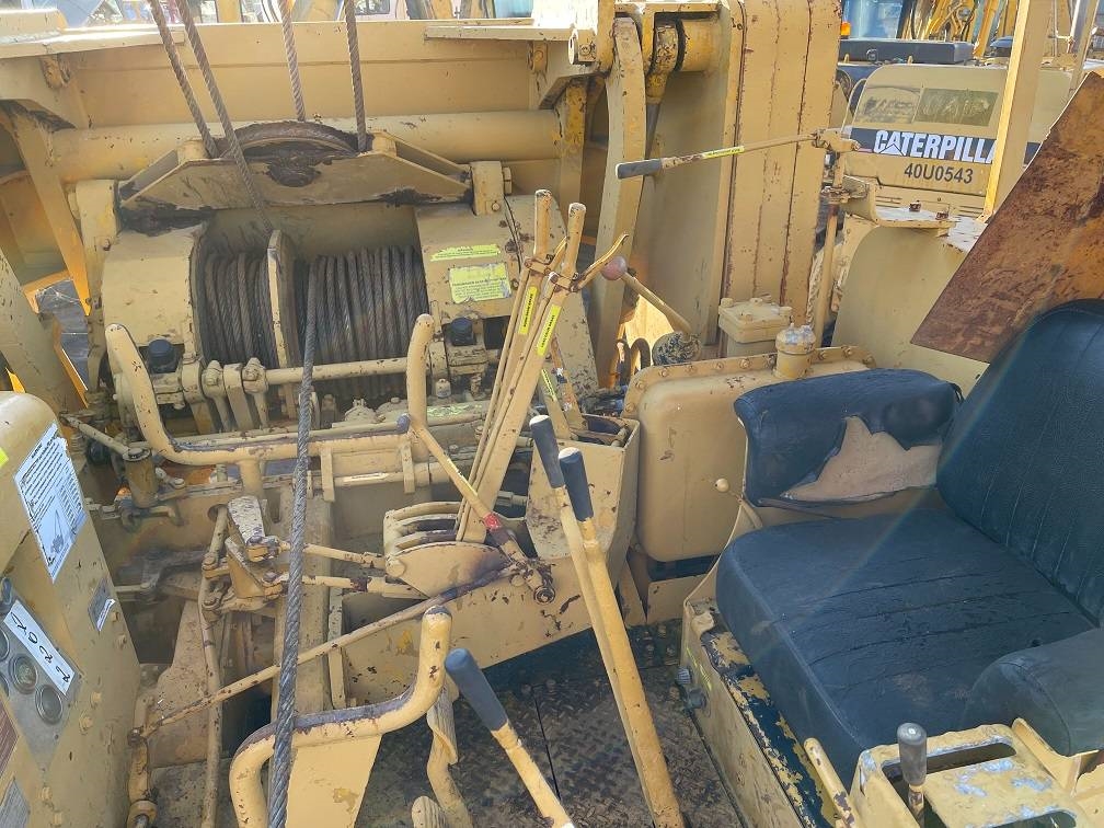 CAT 572 G 1976 3885 572 G 1976 1 image 12