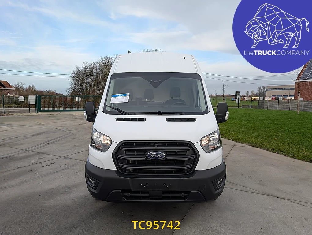 Ford Transit 2.0 TDCI L4H2 2024 TC95742 Transit 2.0 TDCI L4H2 2024 1 image 9
