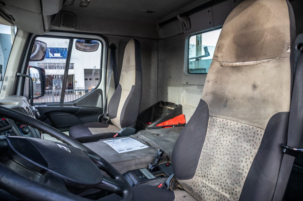 RENAULT KERAX 380 DXI+E5+PK18TM/3EXT 2011 E60850 Renault KERAX 380 DXI+E5+PK18TM/3EXT 2011 1 image 9