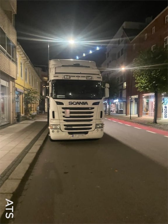 Scania R480 Cabinet car w/ 2h lift 2011 21538 R480 Cabinet car w/ 2h lift 2011 1 image 5