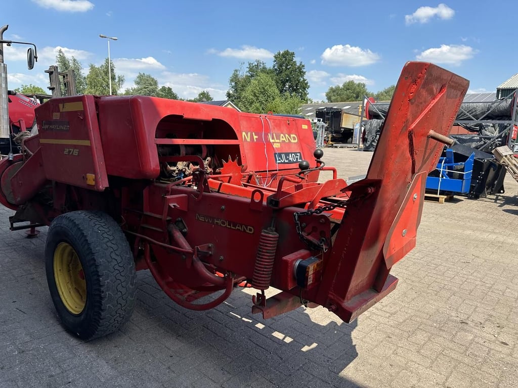 New Holland 276 1970 11627 276 1970 1 image 3