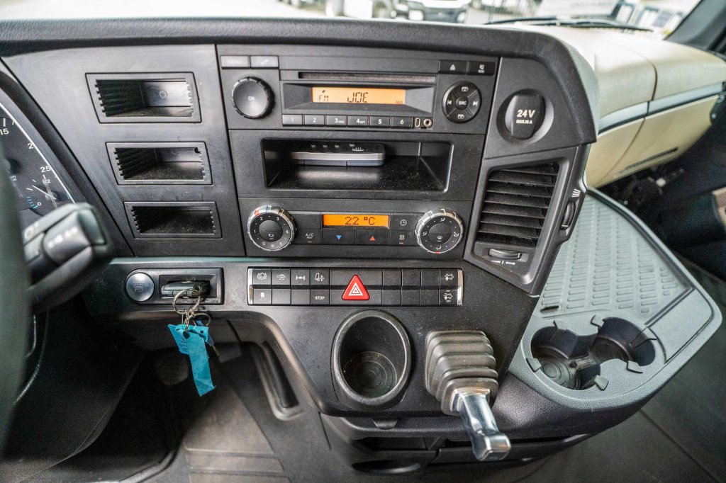 MERCEDES ACTROS 1845 LS 2015 E63481 ACTROS 1845 LS 2015 1 image 9